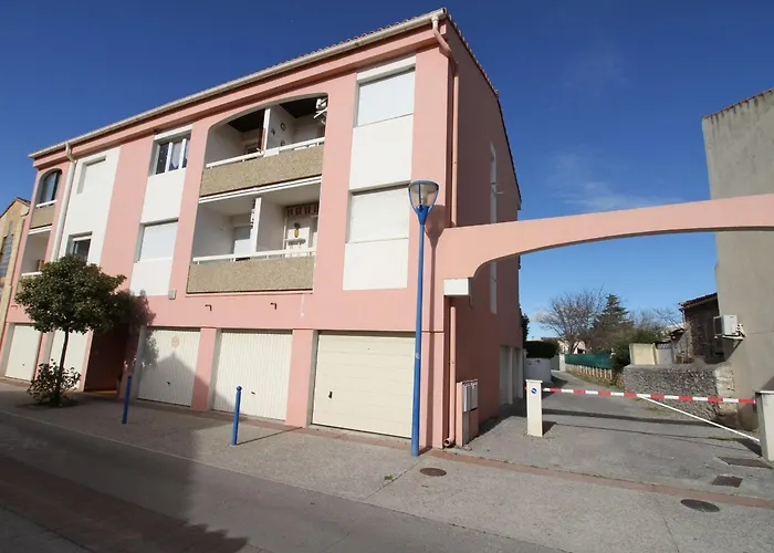 T2 Au Coeur Du Village Avec Garage, Balcon Ensoleille Et Wifi A Balaruc-les-bains. - Fr-1-553-183 شقة *