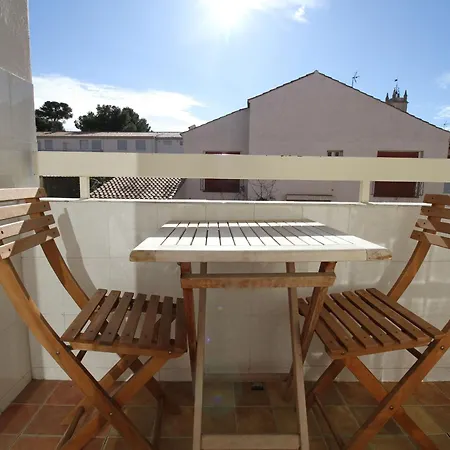 T2 Au Coeur Du Village Avec Garage, Balcon Ensoleille Et Wifi A Balaruc-les-bains. - Fr-1-553-183 *