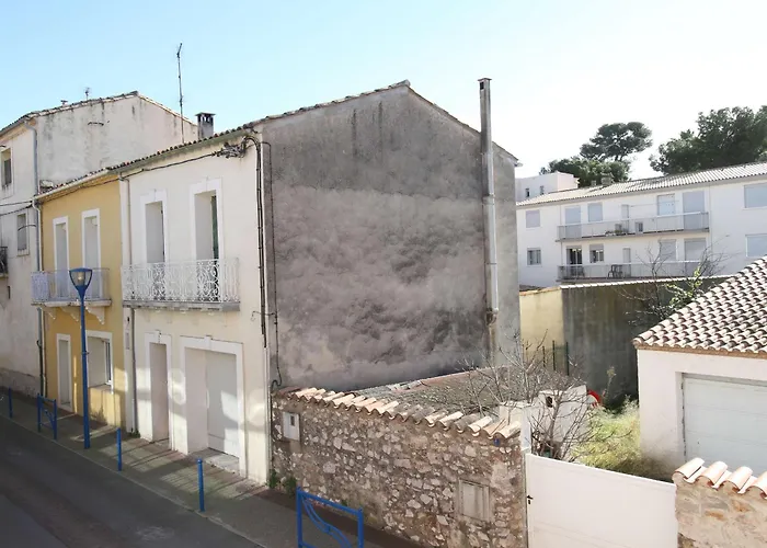 T2 Au Coeur Du Village Avec Garage, Balcon Ensoleille Et Wifi A Balaruc-les-bains. - Fr-1-553-183 Apartmán *